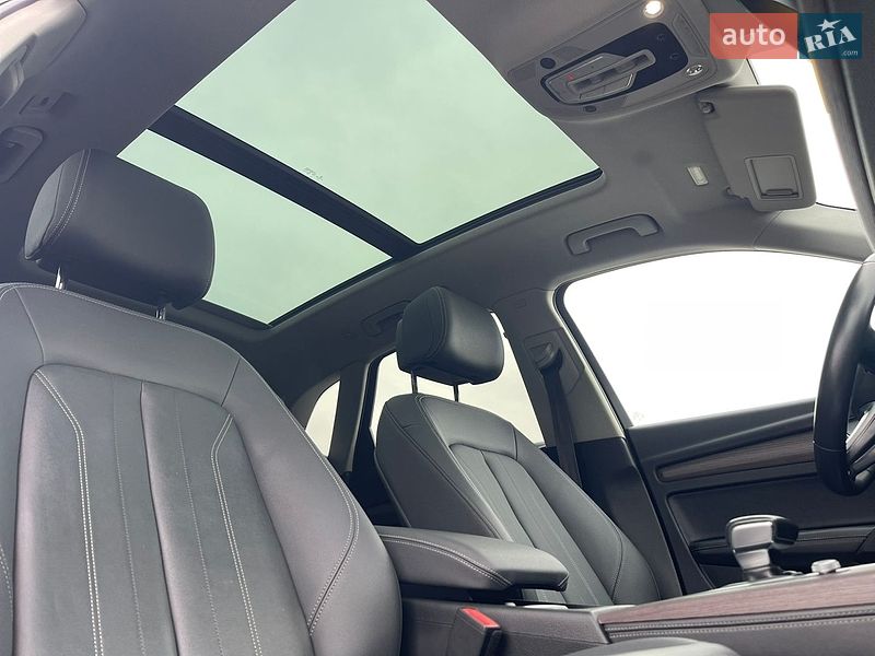 Позашляховик / Кросовер Audi Q5 2020 в Києві