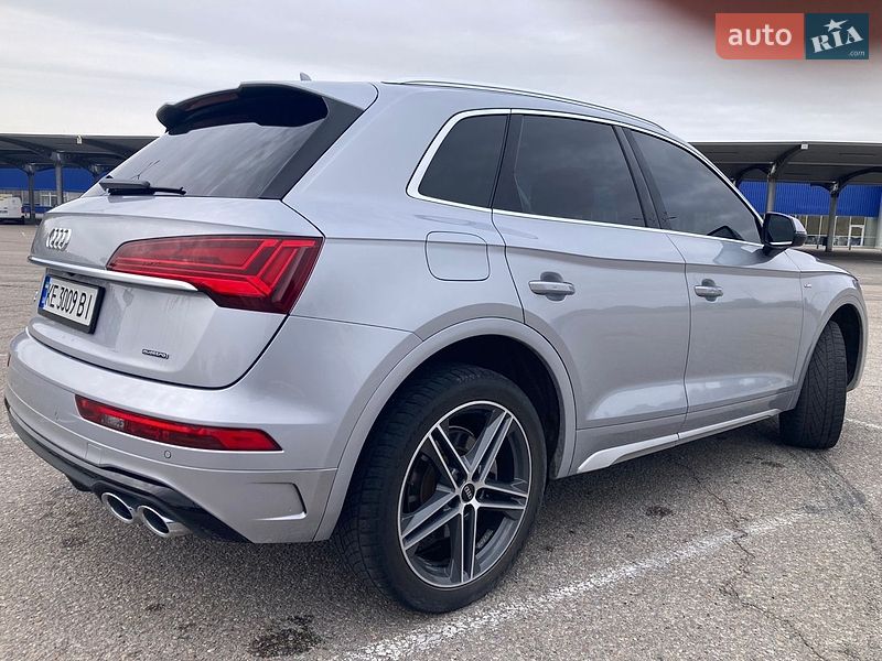 Внедорожник / Кроссовер Audi Q5 2021 в Днепре
