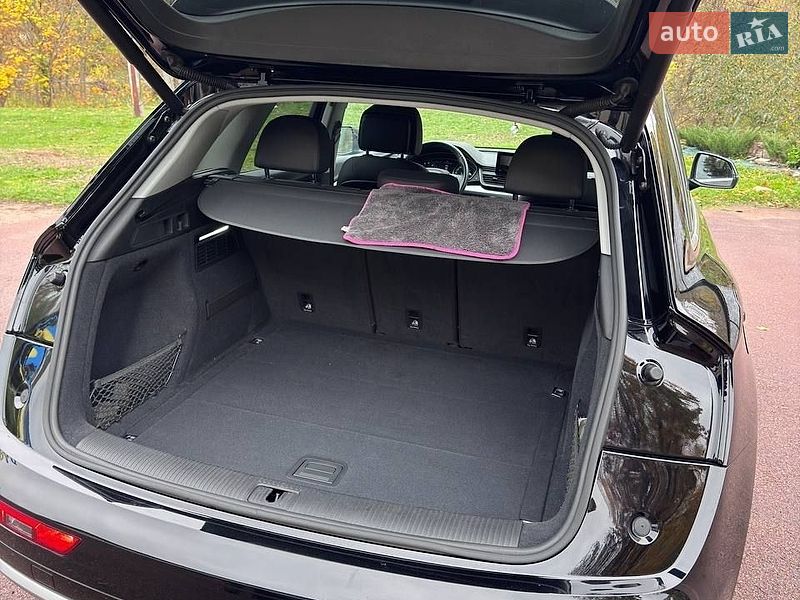 Позашляховик / Кросовер Audi Q5 2020 в Коростені