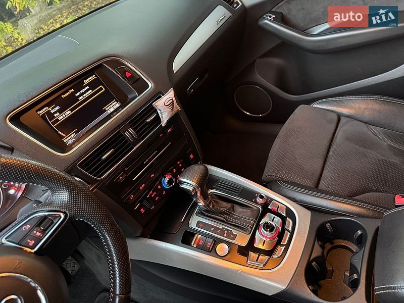 Позашляховик / Кросовер Audi Q5 2013 в Києві