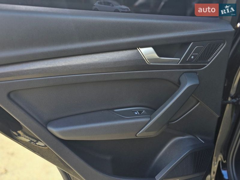 Внедорожник / Кроссовер Audi Q5 2018 в Луцке фото 18 Внедорожник / Кроссовер Audi Q5 2018 в Луцке