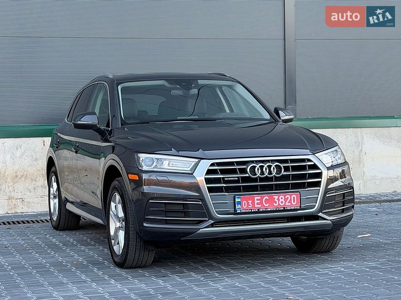 Позашляховик / Кросовер Audi Q5 2019 в Тернополі