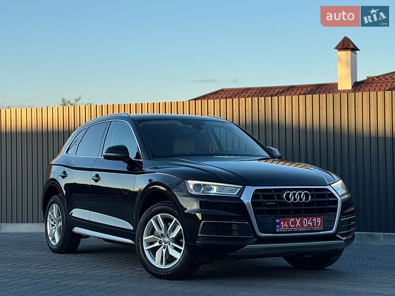 Внедорожник / Кроссовер Audi Q5 2020 в Тернополе