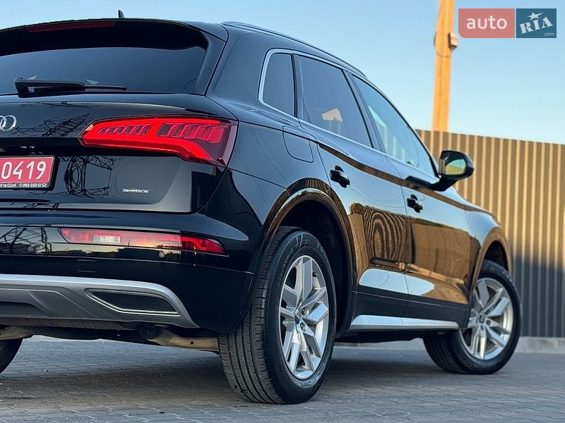 Внедорожник / Кроссовер Audi Q5 2020 в Тернополе