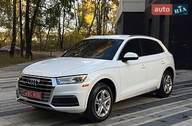 Внедорожник / Кроссовер Audi Q5 2019 в Тернополе