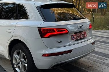 Позашляховик / Кросовер Audi Q5 2019 в Тернополі