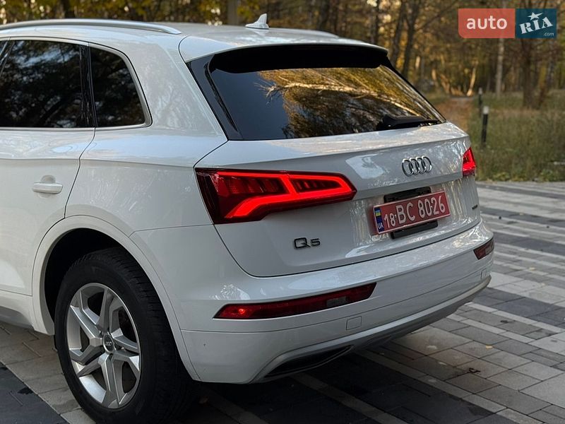 Позашляховик / Кросовер Audi Q5 2019 в Тернополі