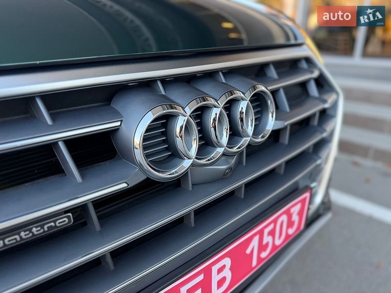 Позашляховик / Кросовер Audi Q5 2018 в Тернополі
