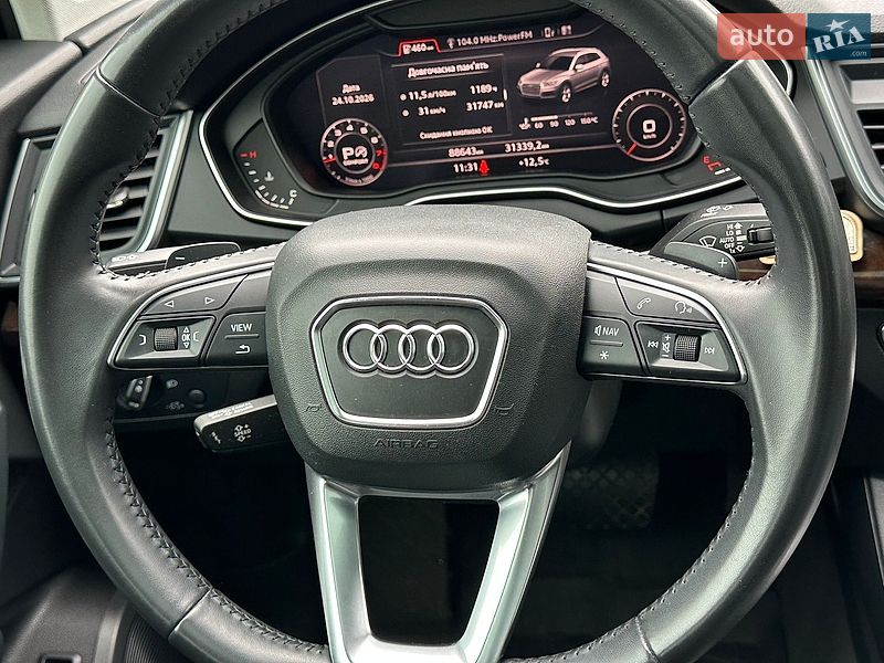 Позашляховик / Кросовер Audi Q5 2018 в Києві фото 20 Позашляховик / Кросовер Audi Q5 2018 в Києві