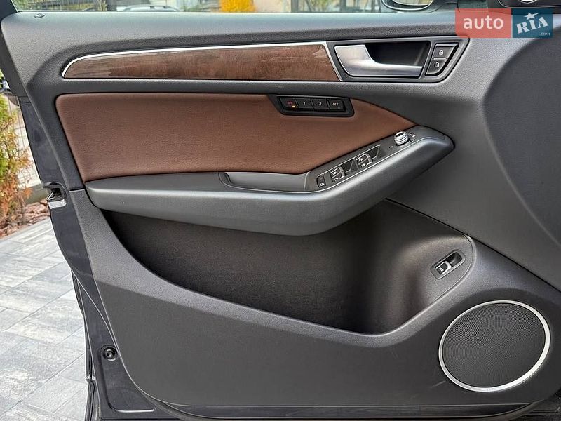 Позашляховик / Кросовер Audi Q5 2015 в Бердичеві