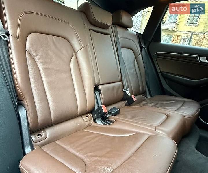 Позашляховик / Кросовер Audi Q5 2015 в Бердичеві