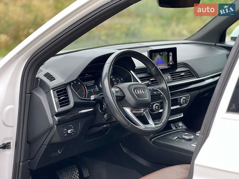 Внедорожник / Кроссовер Audi Q5 2019 в Тернополе фото 45 Внедорожник / Кроссовер Audi Q5 2019 в Тернополе
