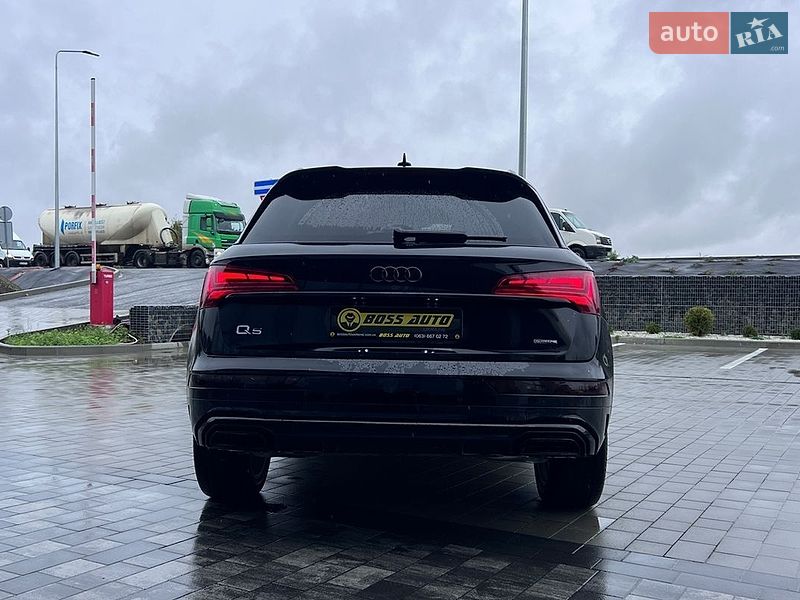 Внедорожник / Кроссовер Audi Q5 2024 в Львове