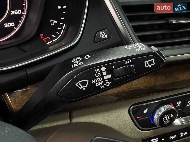 Позашляховик / Кросовер Audi Q5 2017 в Києві