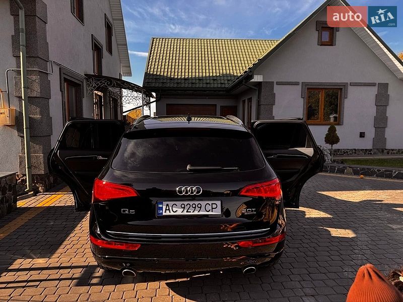 Внедорожник / Кроссовер Audi Q5 2015 в Луцке
