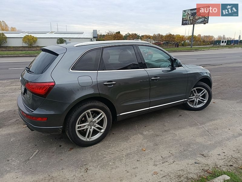 Позашляховик / Кросовер Audi Q5 2015 в Вишгороді