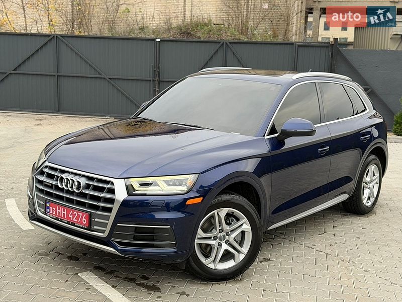 Внедорожник / Кроссовер Audi Q5 2017 в Дубно