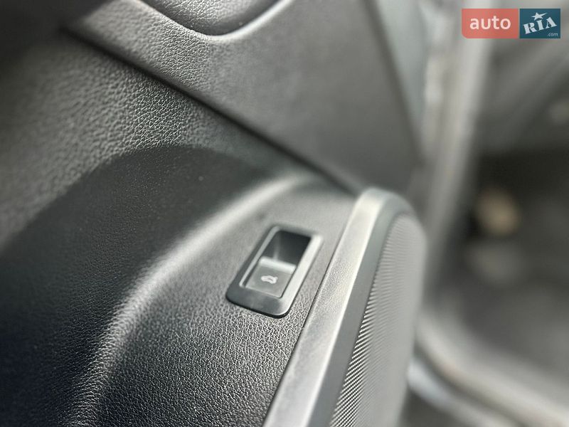 Внедорожник / Кроссовер Audi Q5 2019 в Дубно
