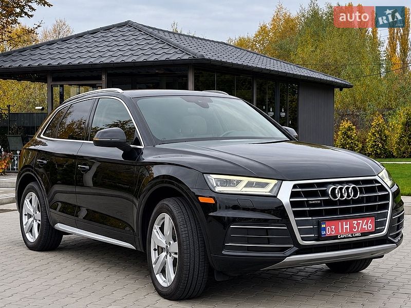Внедорожник / Кроссовер Audi Q5 2018 в Луцке