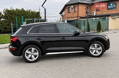 Внедорожник / Кроссовер Audi Q5 2018 в Луцке