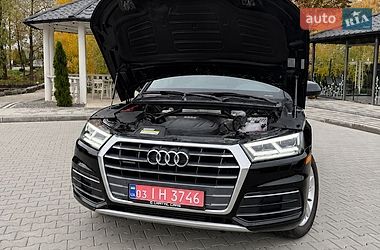 Внедорожник / Кроссовер Audi Q5 2018 в Луцке
