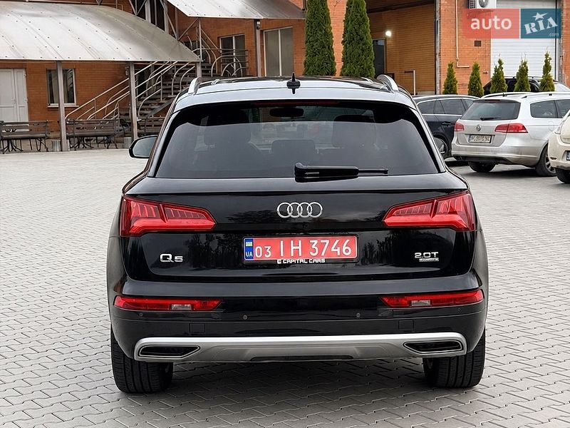 Внедорожник / Кроссовер Audi Q5 2018 в Луцке