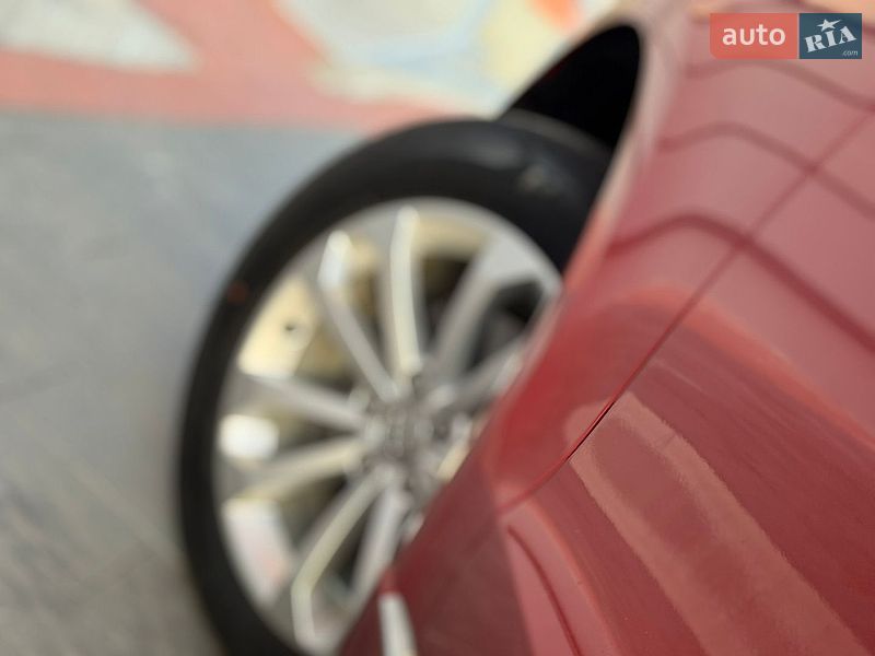 Внедорожник / Кроссовер Audi Q5 2015 в Львове