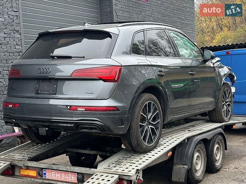 Внедорожник / Кроссовер Audi Q5 2023 в Ровно