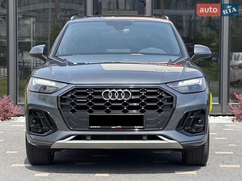 Внедорожник / Кроссовер Audi Q5 2020 в Ужгороде