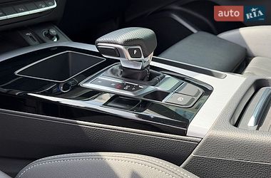 Внедорожник / Кроссовер Audi Q5 2020 в Ужгороде