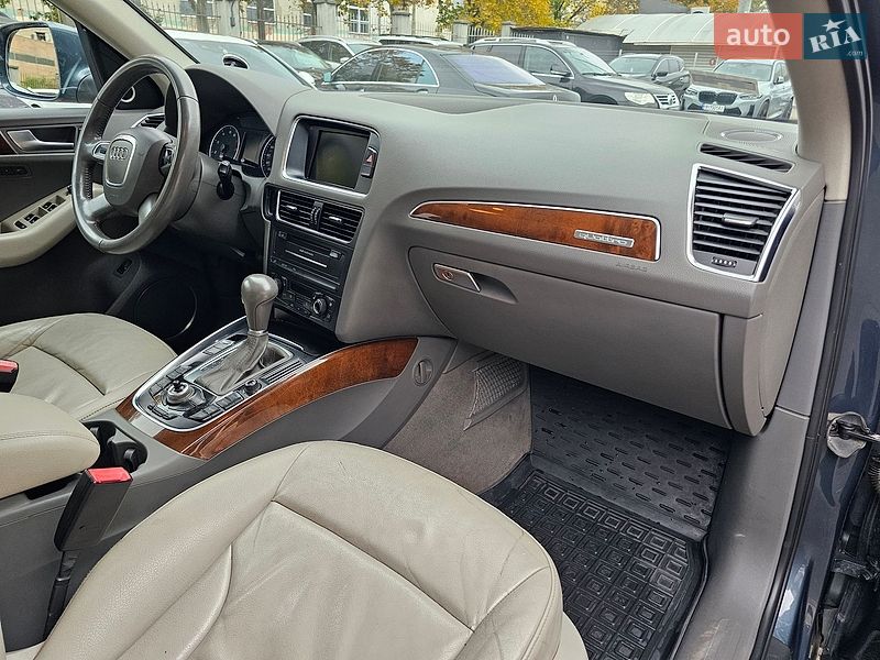 Позашляховик / Кросовер Audi Q5 2009 в Одесі