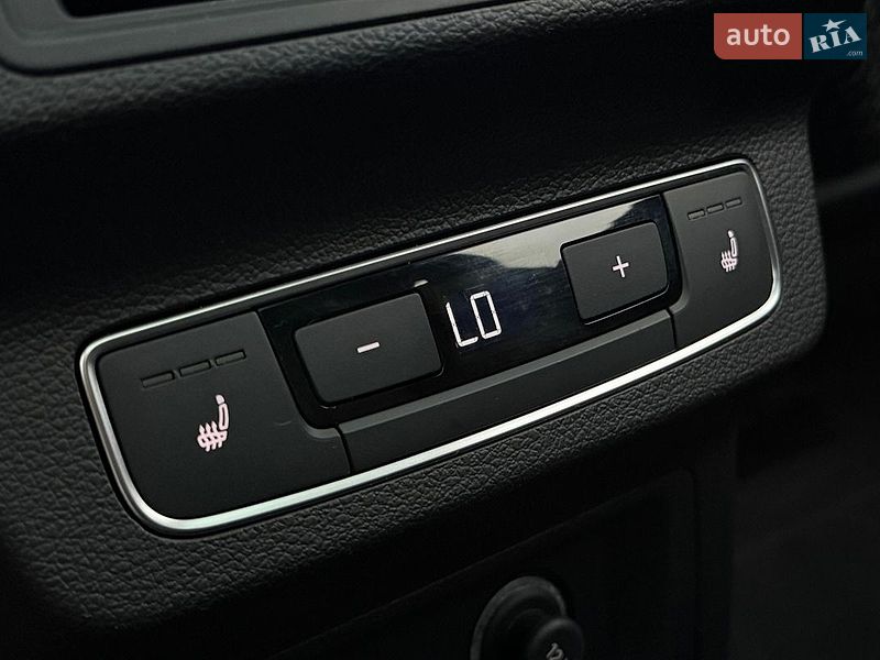 Внедорожник / Кроссовер Audi Q5 2021 в Львове