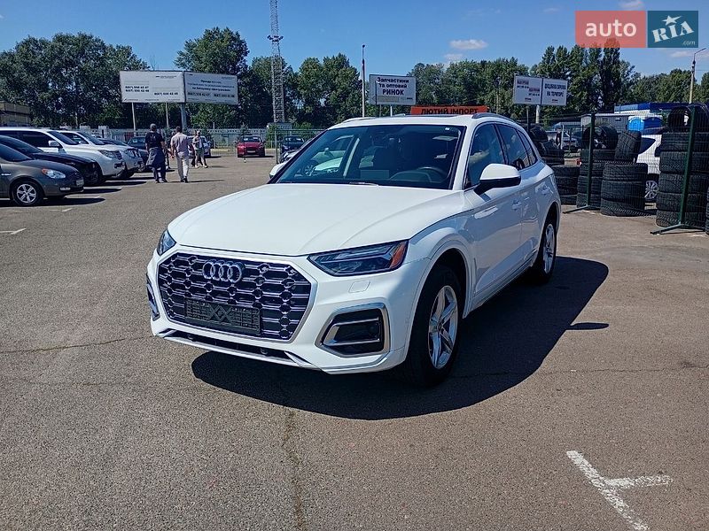 Внедорожник / Кроссовер Audi Q5 2020 в Киеве