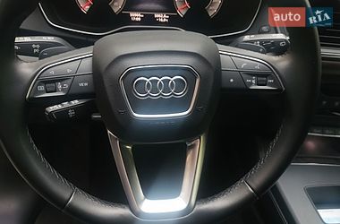Внедорожник / Кроссовер Audi Q5 2021 в Киеве