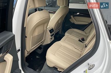 Внедорожник / Кроссовер Audi Q5 2017 в Львове