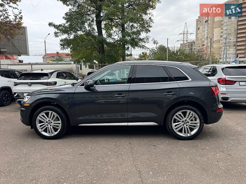 Позашляховик / Кросовер Audi Q5 2019 в Одесі