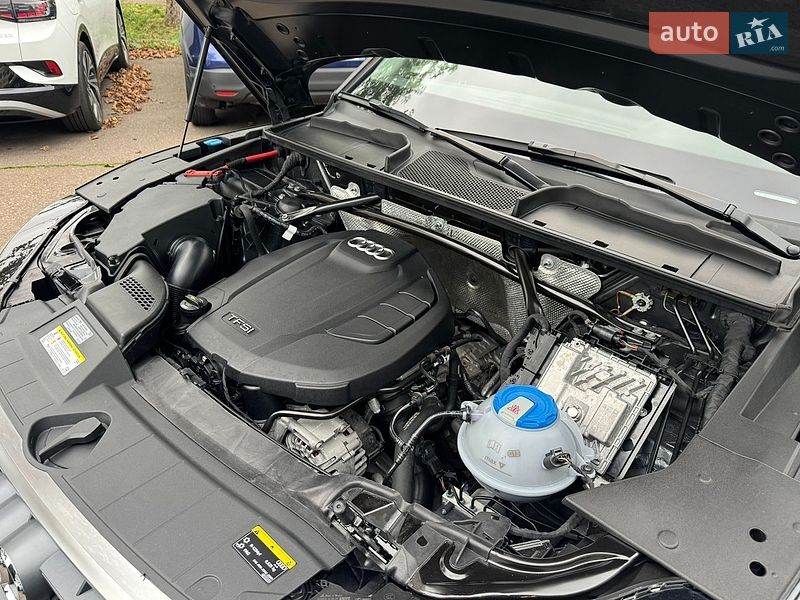 Позашляховик / Кросовер Audi Q5 2019 в Одесі
