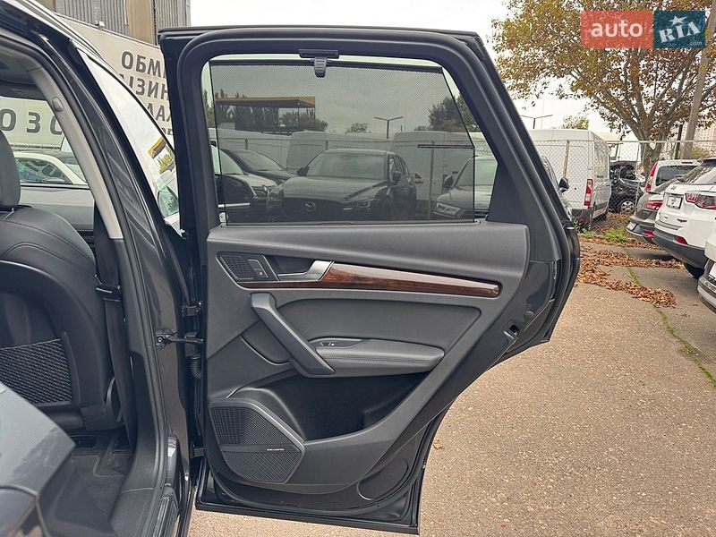 Позашляховик / Кросовер Audi Q5 2019 в Одесі