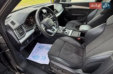 Внедорожник / Кроссовер Audi Q5 2020 в Костополе