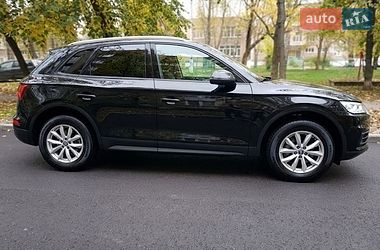Внедорожник / Кроссовер Audi Q5 2017 в Чернигове