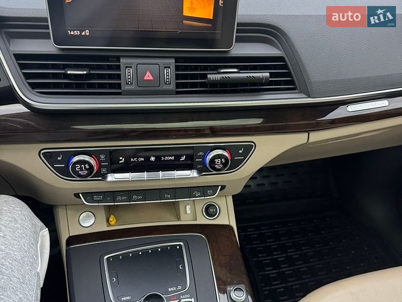 Внедорожник / Кроссовер Audi Q5 2018 в Лозовой