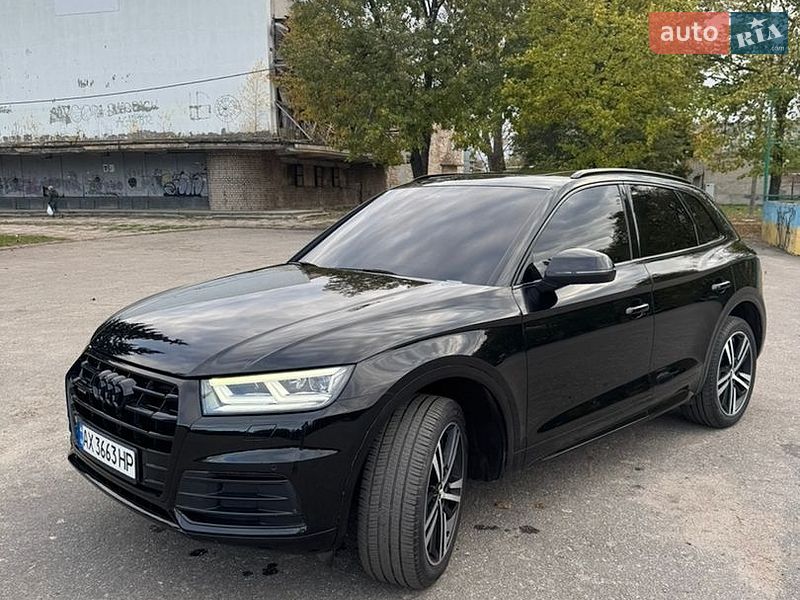 Внедорожник / Кроссовер Audi Q5 2018 в Лозовой