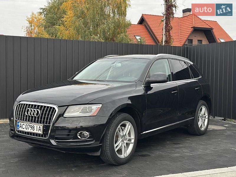 Внедорожник / Кроссовер Audi Q5 2013 в Луцке