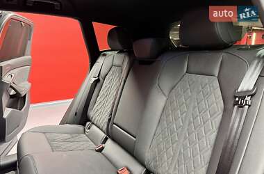 Внедорожник / Кроссовер Audi Q6 e-tron 2024 в 