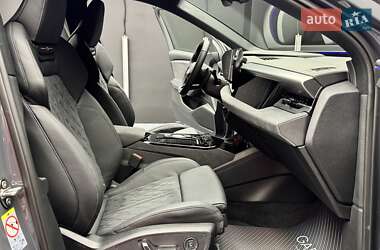 Внедорожник / Кроссовер Audi Q6 e-tron 2024 в 