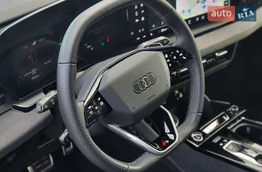 Внедорожник / Кроссовер Audi Q6 e-tron 2024 в 