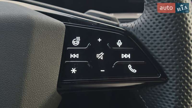 Внедорожник / Кроссовер Audi Q6 e-tron 2024 в Хмельницком