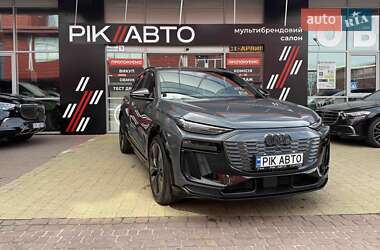 Позашляховик / Кросовер Audi Q6 e-tron 2024 в Львові
