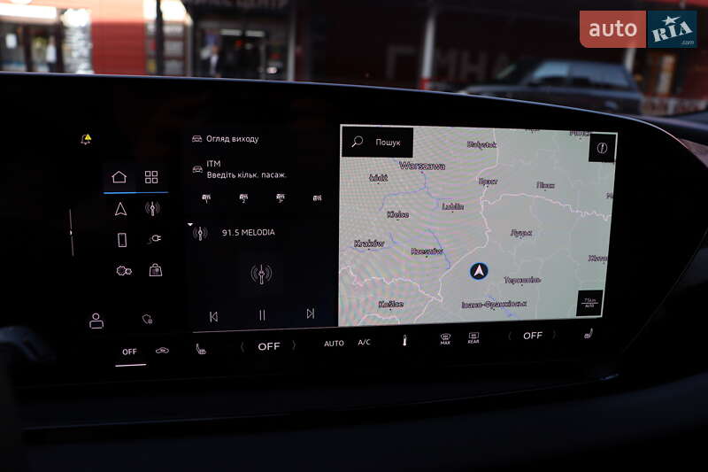 Позашляховик / Кросовер Audi Q6 e-tron 2024 в Львові