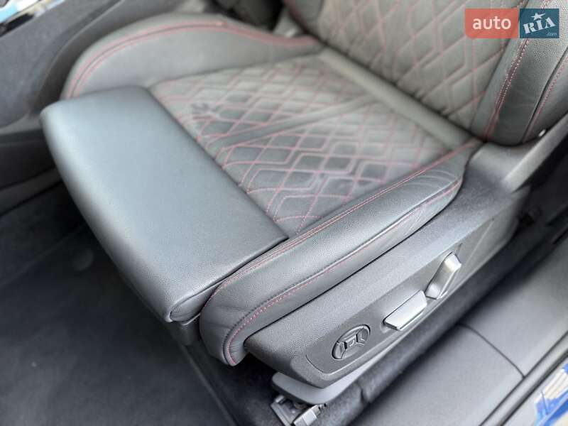 Позашляховик / Кросовер Audi Q6 e-tron 2024 в Хмельницькому